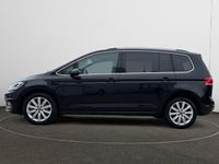 Gebraucht VW Touran Highline 150 PS (110 kW) 2024 Schwarz Van / Kleinbus