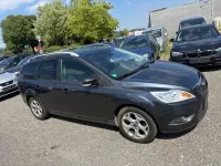Gebraucht Ford Focus Viva 101 PS (74 kW) 2010 Grau Limousine