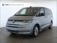 Używany VW Multivan Life 150 KM (110 kW) 2025 Srebrny Minivan