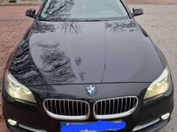 Gebraucht BMW 520 Sport Line 190 PS (139 kW) 2016 Limousine