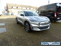 Gebraucht Ford Mustang Mach-E 197 kW (269 PS) 2021 Silber metallic SUV