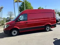 Używany VW Crafter 102 KM (75 kW) 2017 Czerwony Van