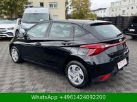 Gebraucht Hyundai i20 101 PS (74 kW) 2021 Schwarz Kleinwagen
