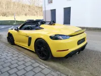 Neu Porsche 718 500 PS (367 kW) 2026 Gelb Cabrio