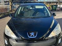 Gebraucht Peugeot 308 Access 120 PS (88 kW) 2011 Schwarz Limousine