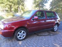 Gebraucht VW Golf III 75 PS (55 kW) 1996 Rot Limousine