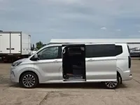 Neu Ford Tourneo Titanium 170 PS (125 kW) 2025 Silber Van / Kleinbus