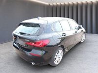 Gebraucht BMW 120 Advantage 190 PS (139 kW) 2023 Black sapphire (metallic) Kleinwagen