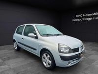 Gebraucht Renault Clio II Dynamique 75 PS (55 kW) 2003 Silber Kleinwagen