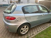 Gebraucht Alfa Romeo 147 2005 Silber Kleinwagen