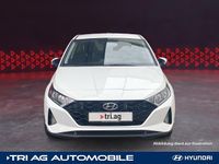 Gebraucht Hyundai i20 Trend 120 PS (88 kW) 2022 Polar white / sol Limousine
