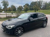 Gebraucht BMW 116 Sport Line 135 PS (99 kW) 2013 Schwarz Kleinwagen
