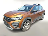 Gebraucht Dacia Sandero Essentiel 91 PS (66 kW) 2021 Orange atacama metallic
