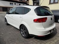 Gebraucht Seat Altea XL 140 PS (102 kW) 2015 Weiß Van / Kleinbus