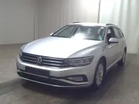 Gebraucht VW Passat 150 PS (110 kW) 2021 Schwarz Limousine