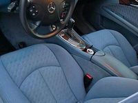 Second-hand Mercedes E270 190 CP (139 kW) 2002 Argintiu Berlinǎ