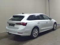 Gebraucht Skoda Octavia Style 150 PS (110 kW) 2023 Weiss Kombi