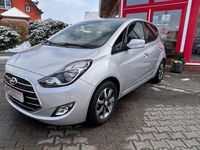 Gebraucht Hyundai ix20 YES! 90 PS (66 kW) 2017 Silber Kleinwagen