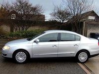 Gebraucht VW Passat 140 PS (102 kW) 2008 Limousine