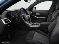 Gebraucht BMW 330e M Sport 292 PS (214 kW) 2025 Blau Kombi