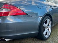 Gebraucht Mercedes CLS320 224 PS (164 kW) 2008 Andere farben Limousine