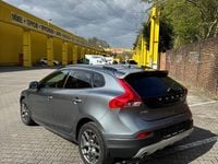 Second-hand Volvo V40 CC 190 CP (139 kW) 2017 Gri Break