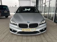 Gebraucht BMW 218 136 PS (100 kW) 2016 Glaciersilber Kombi