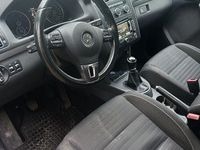 Gebraucht VW Touran Cup 140 PS (102 kW) 2015 Braun Van / Kleinbus