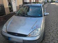 Usata Ford Focus 101 CV (74 kW) 2004 Argento Utilitaria
