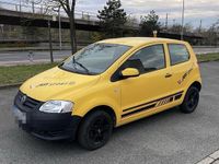 Second-hand VW Fox 69 CP (50 kW) 2005 Galben Hatchback