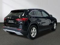 Gebraucht Mercedes GLA200 163 PS (119 kW) 2024 Schwarz SUV