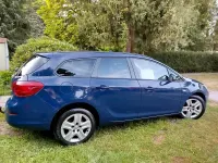 Gebraucht Opel Astra 110 PS (80 kW) 2011 Blau Kombi