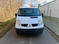 Gebraucht Renault Trafic 90 PS (66 kW) 2012 Weiß Van / Kleinbus
