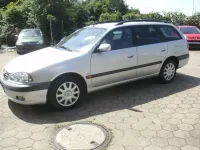 Gebraucht Toyota Avensis Sol 129 PS (94 kW) 2002 Silber Limousine