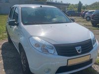 Gebraucht Dacia Sandero Ambiance 75 PS (55 kW) 2012 Weiß Kleinwagen