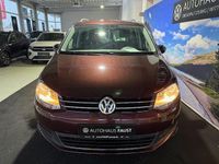 Gebraucht VW Sharan Sound 150 PS (110 kW) 2017 Rot metallic Van / Kleinbus