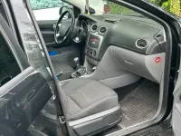 Gebraucht Ford Focus 105 PS (77 kW) 2011 Schwarz Limousine