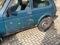Gebraucht Lada niva 82 PS (60 kW) 2006 Grün SUV