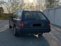Brugt Mercedes E220 150 HK (110 kW) 1994 Blå Stationcar