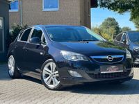 gebraucht Opel Astra Limo Sport Standheizung BiXenon PDC
