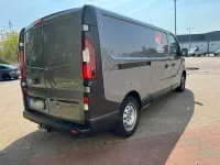 Usata Renault Trafic 120 CV (88 kW) 2016 Grigio Monovolume