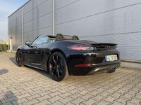 Second-hand Porsche 718 349 CP (256 kW) 2017 Negru Cabrio