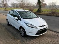 Gebraucht Ford Fiesta 80 PS (58 kW) 2009 Weiß Kleinwagen