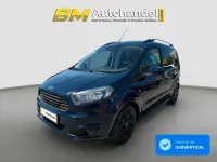 Gebraucht Ford Tourneo Courier 101 PS (74 kW) 2017 Blazer blue Van / Kleinbus