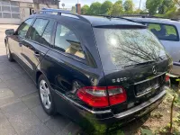 Gebraucht Mercedes E200 Elegance 184 PS (135 kW) 2009 Schwarz Kombi