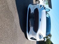 Gebraucht Ford Fiesta Titanium 101 PS (74 kW) 2018 Weiß Kleinwagen