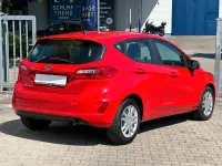 Gebraucht Ford Fiesta 101 PS (74 kW) 2018 Rot Kleinwagen