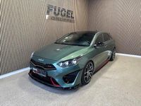 Gebraucht Kia ProCeed GT 204 PS (150 kW) 2023 (exg) experience green met. Kombi