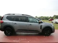 Gebraucht Dacia Jogger Extreme 110 PS (80 kW) 2024 Grau Van / Kleinbus