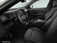 Gebraucht BMW 540 M Sport 303 PS (222 kW) 2024 Sophistograu brillanteffekt metallic Kombi
